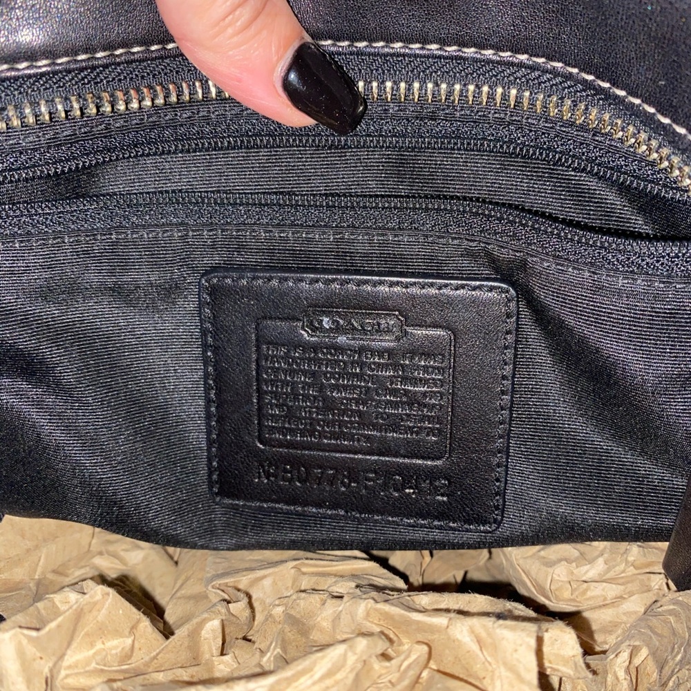 Authentic Leather Coach bag - Picture 3 of 5
